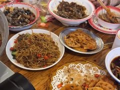 -冶建镜子·老南昌大排档·江西虾王(总店)