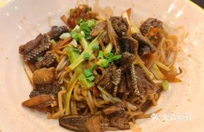 Crispy Pork Collar with Eel Stir-fry
