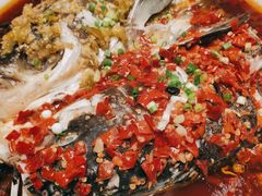 剁椒鱼头-翠清酒家(万丰路店)
