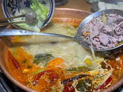 -洱火云南酸菜牛肉火锅(石景山当代商城店)