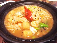 海鲜豆腐煲-本味焖罐源(天泽街店)