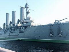 -阿芙乐尔号巡洋舰