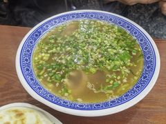 -泉儿头杂碎(杂碎师大店)