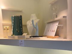 -LADY FAFA(巨鹿路陕西南路路口店)