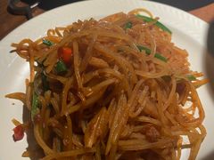 -肆海小川菜酒馆Wine Bistro (青年路店)