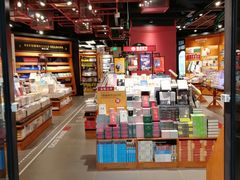 -西西弗书店&矢量咖啡(凯德晶萃广场店)