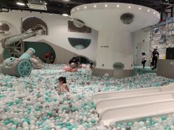 -MINI MARS KIDS CLUB亲子家庭中心(长宁天山店)