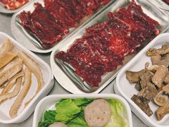 -张哞哞·鲜切牛肉自助火锅(高德置地店)