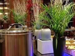 -亚龙湾希尔顿自助餐厅·海鲜·烧烤·沙滩BBQ·现场乐队