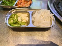 -哈哈碳都·牛肋条无限自助烤肉(台江万达店)