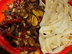 -柴窝堡22号辣子鸡·传承新疆菜