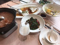 -王府井酒店(金桥港湾店)