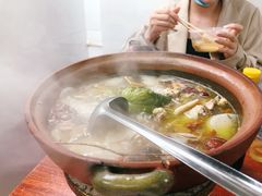 -威邵鸡煲(西华路总店)