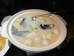 -许爷家·生态湖鲜(徐汇日月光店)