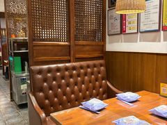 -泉畔人家·老济南经典鲁菜(大明湖店)