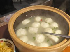 -魏铭鱼头捞饭(晋阳路店)