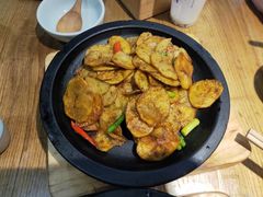 -九锅一堂酸菜鱼(万达广场店)