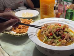 -梁家大院•农家菜(昆山会展中心店)