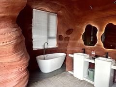 -幸栖洞穴设计酒店(成都春熙路店)