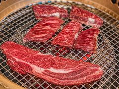 -铭牛烧肉·和牛海鲜自助(高新月牙湖店)