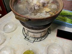 -威邵鸡煲(西华路总店)