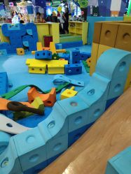 -多奇妙乐园·淘气堡·电玩·抓娃娃(海口吾悦店)