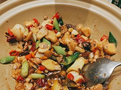 -绿草地·湘菜(酃湖师院店)