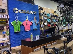-GIANT捷安特自行车专卖店(金桥台儿庄路店)