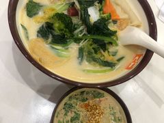 -张亮麻辣烫(尚都SOHO店)