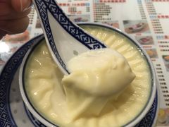 招牌双皮奶任意配-广信牛奶甜品世家(台东店)