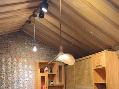 -破瓦寒窑·地摊烤羊排