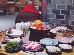 -白乐天毛肚火锅馆(解放碑店)