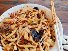 -王菊美食街·王菊面馆(总店)