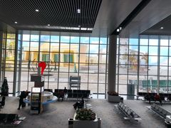 -中免(澳门机场免税店)