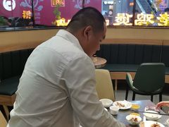 豆黄金天然鲜腐竹-胡须佬鸡煲四季火锅店(石厦西村直营店)