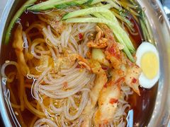 -韩风烤牛肉冷面店