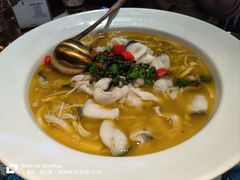 -川流不息·地道川菜·小龙虾(新松江路店)