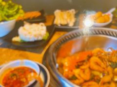 -七欣天香辣蟹火锅(上海银亿滨江店)