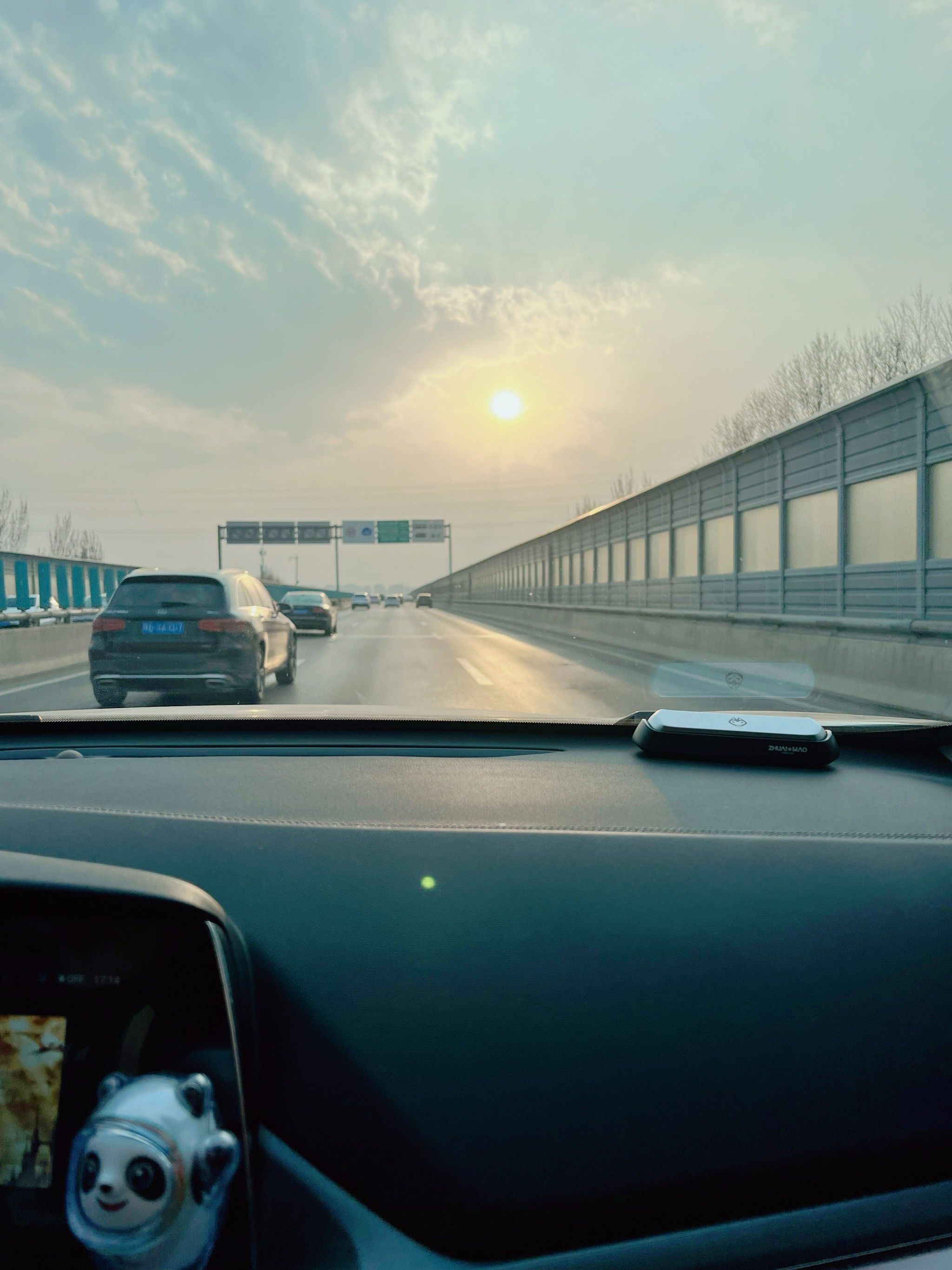 0元玩转这座城 随手拍开车路上随手拍下的