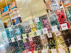 -VENCHI 闻绮(上海佛罗伦萨小镇店)