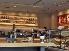 -星巴克臻选(金桥国际店)