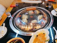 -炖四方东北铁锅炖·烧烤小龙虾(中豪国际店)