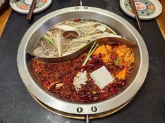-沸炉重庆老火锅(军事博物馆店)