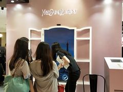 -SAINT LAURENT(海港城店)