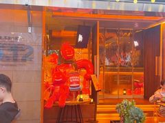 -何师烧烤Pro ·江湖川菜·小龙虾·精酿啤酒(太古里旗舰店)