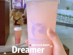 桃桃可尔必思-瑞幸咖啡(惠州港惠新天地店)