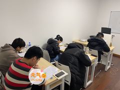 -语朵教育·日韩德法留学(曹杨校区)