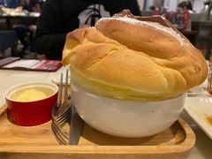 -港丽餐厅(高德置地店)