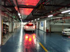 -君欣时代广场·停车场