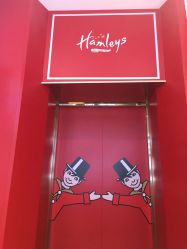 -Hamleys哈姆雷斯(东方福来德店)